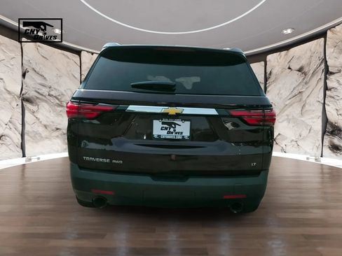 Used 2022 Chevrolet Traverse LT AWD/4WD image 6