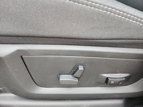 New 2025 RAM 2500 Big Horn image 15