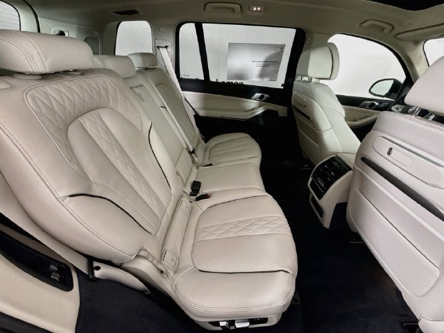 New 2027 BMW X7 xDrive40i AWD/4WD image 28