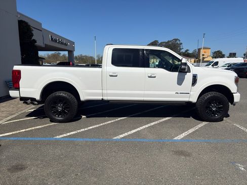 Used 2022 Ford F250 Lariat w/ Tremor Off-Road Package image 23