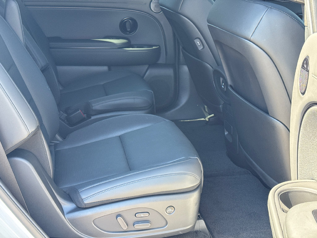 Used 2027 Hyundai Palisade Calligraphy FWD image 17