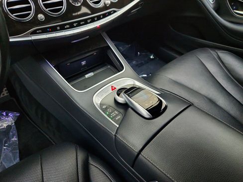 Used 2015 Mercedes-Benz S 550 4MATIC Sedan image 22