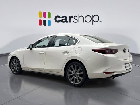 Used 2023 MAZDA MAZDA3 s FWD image 3