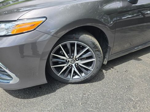 Used 2023 Toyota Camry XLE FWD image 2