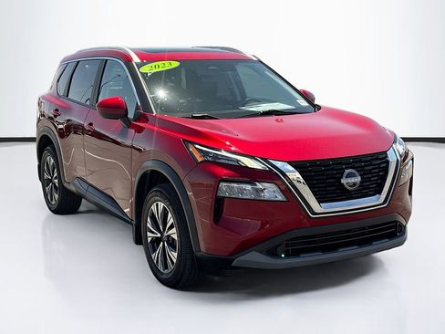 Used 2023 Nissan Rogue SV w/ SV Premium B Package FWD image 3
