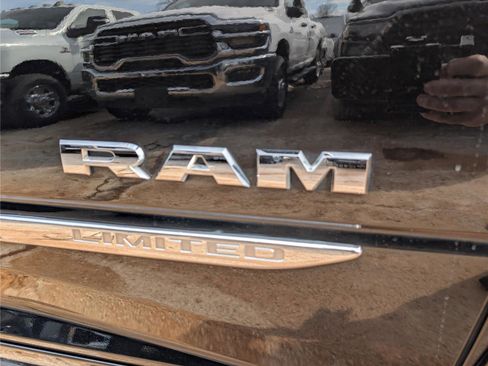 Used 2023 RAM 2500 Limited image 12