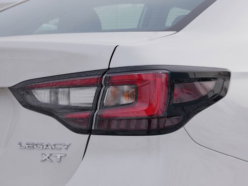 Used 2020 Subaru Legacy Limited XT w/ Popular Package #2 image 17