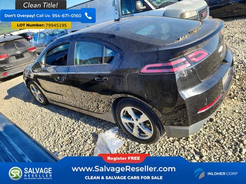 Used 2013 Chevrolet Volt Premium w/ Premium Trim Package image 3
