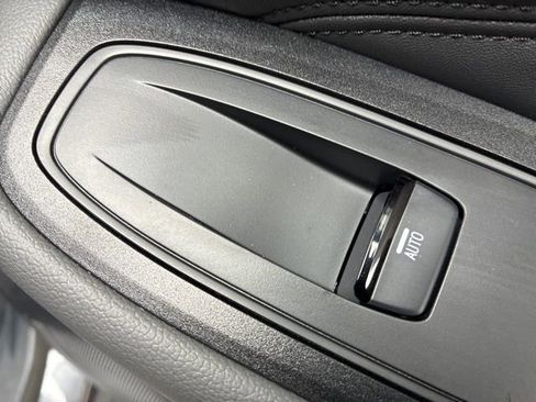 Used 2025 Subaru Outback Wilderness w/ Wilderness Package image 28