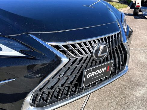 Used 2022 Lexus ES 250 w/ Premium Package image 26