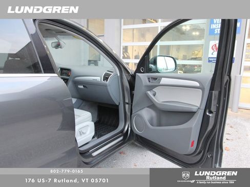 Used 2016 Audi Q5 2.0T Premium Plus image 8