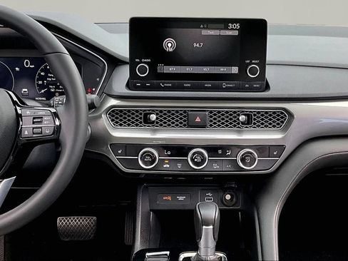 Used 2025 Acura Integra FWD image 10