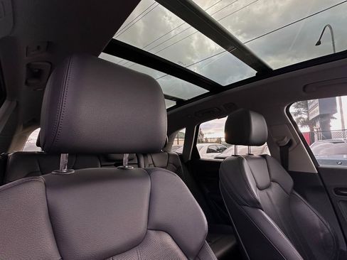 Used 2018 Audi Q5 2.0T Premium Plus w/ Premium Plus Package image 30