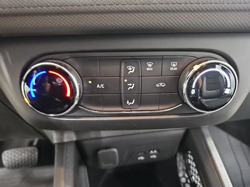 Certified 2024 Chevrolet TrailBlazer LS w/ LS Convenience Package FWD image 28
