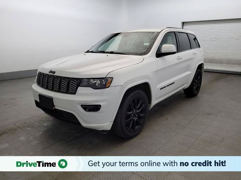 Used 2019 Jeep Grand Cherokee Altitude AWD/4WD image 1
