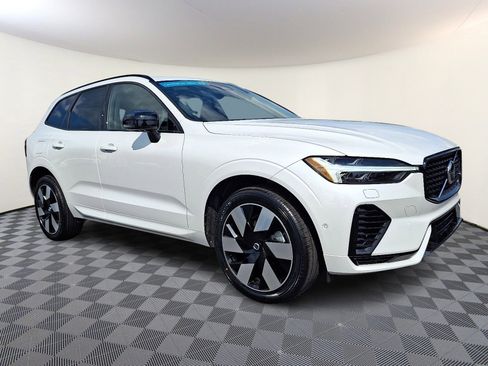 Used 2024 Volvo XC60 T8 Plus w/ Protection Package Premier image 1