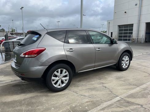 Used 2012 Nissan Murano S image 3