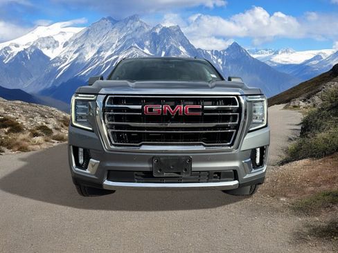 Used 2021 GMC Yukon SLT w/ SLT Luxury Plus Package image 8