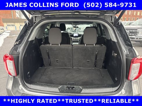 Certified 2023 Ford Explorer XLT RWD image 16