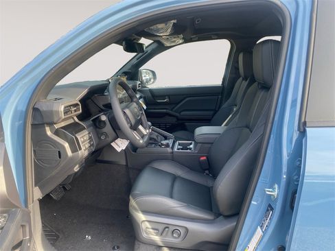 New 2026 Toyota 4Runner Limited image 9