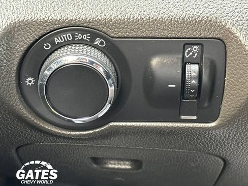 Used 2013 Chevrolet Cruze LT FWD image 17