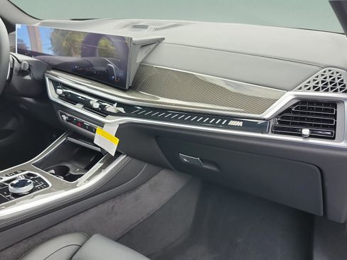 Used 2026 BMW X5 M60i AWD/4WD image 13