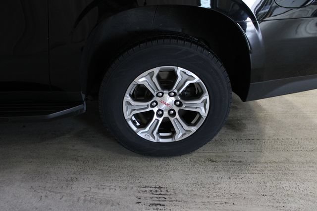 Used 2021 GMC Yukon XL SLE AWD/4WD image 32