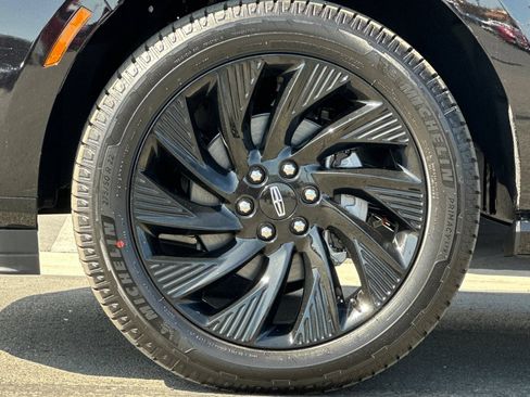 New 2026 Lincoln Navigator L Reserve w/ Jet Appearance Package AWD/4WD image 26