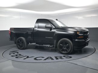 Used 2017 Chevrolet Silverado 1500 W/T w/ Black Out Edition video 2