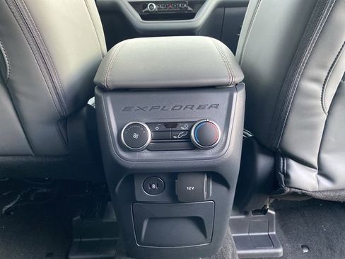 New 2026 Ford Explorer Active image 32
