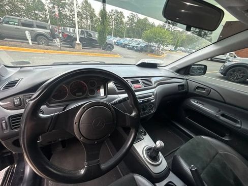 Used 2006 Mitsubishi Lancer Evolution AWD/4WD image 11