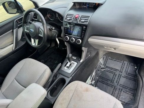 Used 2018 Subaru Forester 2.5i Premium w/ All-Weather Package image 30