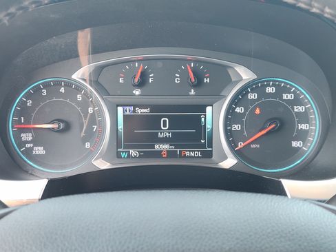Used 2019 Chevrolet Traverse LT w/ LT Premium Package FWD image 17