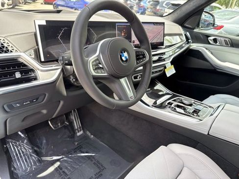 New 2026 BMW X5 xDrive40i w/ M Sport Package AWD/4WD image 23