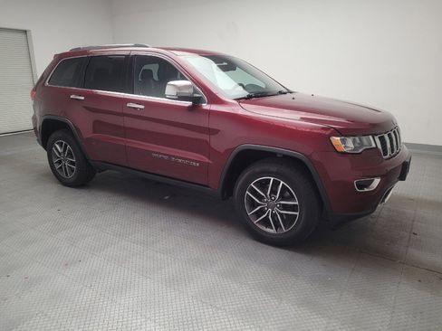 Used 2019 Jeep Grand Cherokee Limited image 11