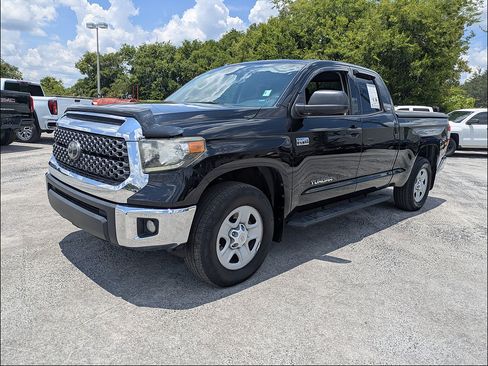 Used 2019 Toyota Tundra SR5 w/ SR5 Upgrade Package AWD/4WD image 8