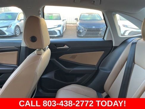 Used 2020 Volkswagen Jetta SEL FWD image 15