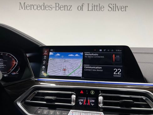 Used 2023 BMW X5 xDrive40i w/ Premium Package image 33