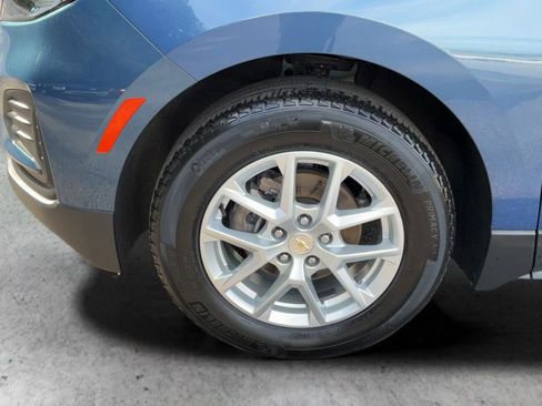 Used 2024 Chevrolet Equinox LS w/ LS Convenience Package FWD image 24