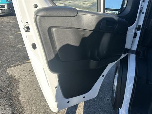 Used 2025 RAM ProMaster 2500 image 34
