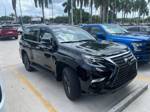 Used 2023 Lexus GX 460 Premium w/ Premium Package AWD/4WD image 10