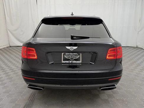 Used 2017 Bentley Bentayga AWD/4WD image 6