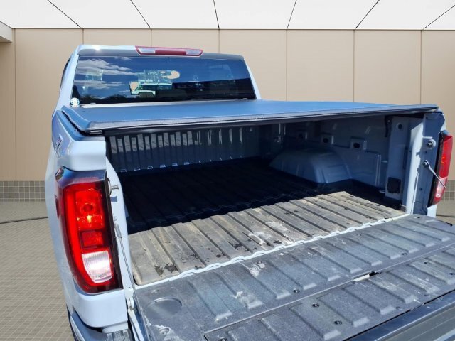 Used 2024 GMC Sierra 1500 Elevation w/ X31 Off-Road Package AWD/4WD image 11