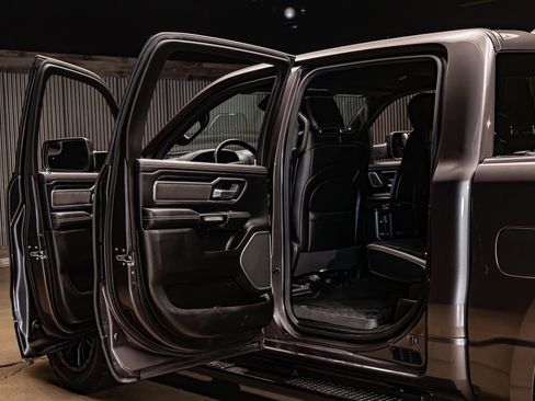 Used 2023 RAM 1500 Laramie image 24