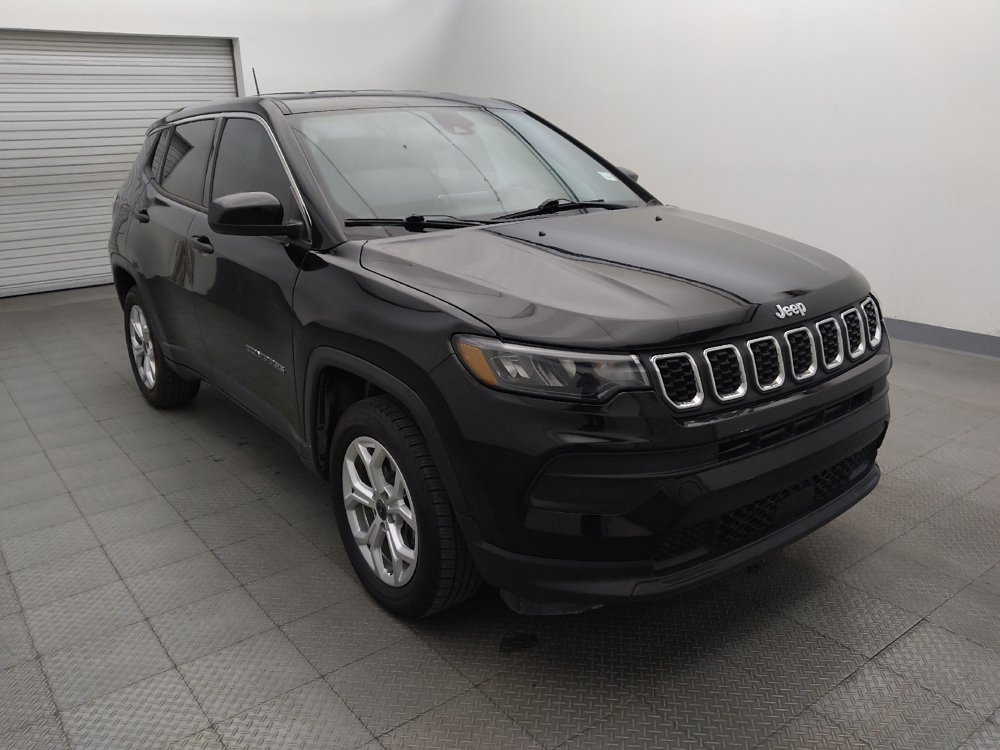 Used 2025 Jeep Compass Sport AWD/4WD image 13