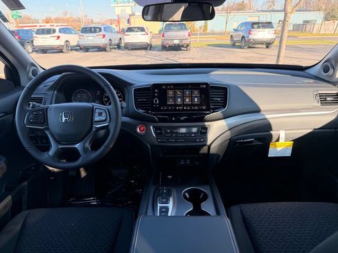 Used 2026 Honda Ridgeline Sport image 4