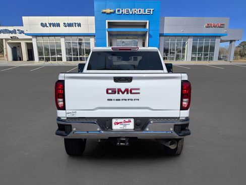 Used 2026 GMC Sierra 2500 Pro w/ 1SA Pro Safety Plus Package AWD/4WD image 9