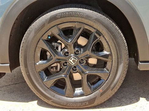 Used 2024 Honda HR-V Sport image 8