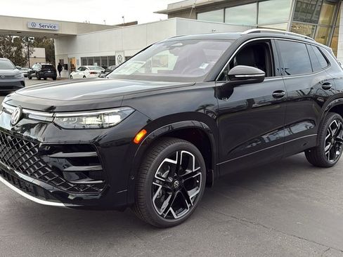 New 2026 Volkswagen Tiguan SEL R-Line image 7