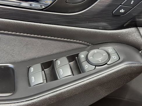 Certified 2023 Chevrolet Traverse High Country image 24